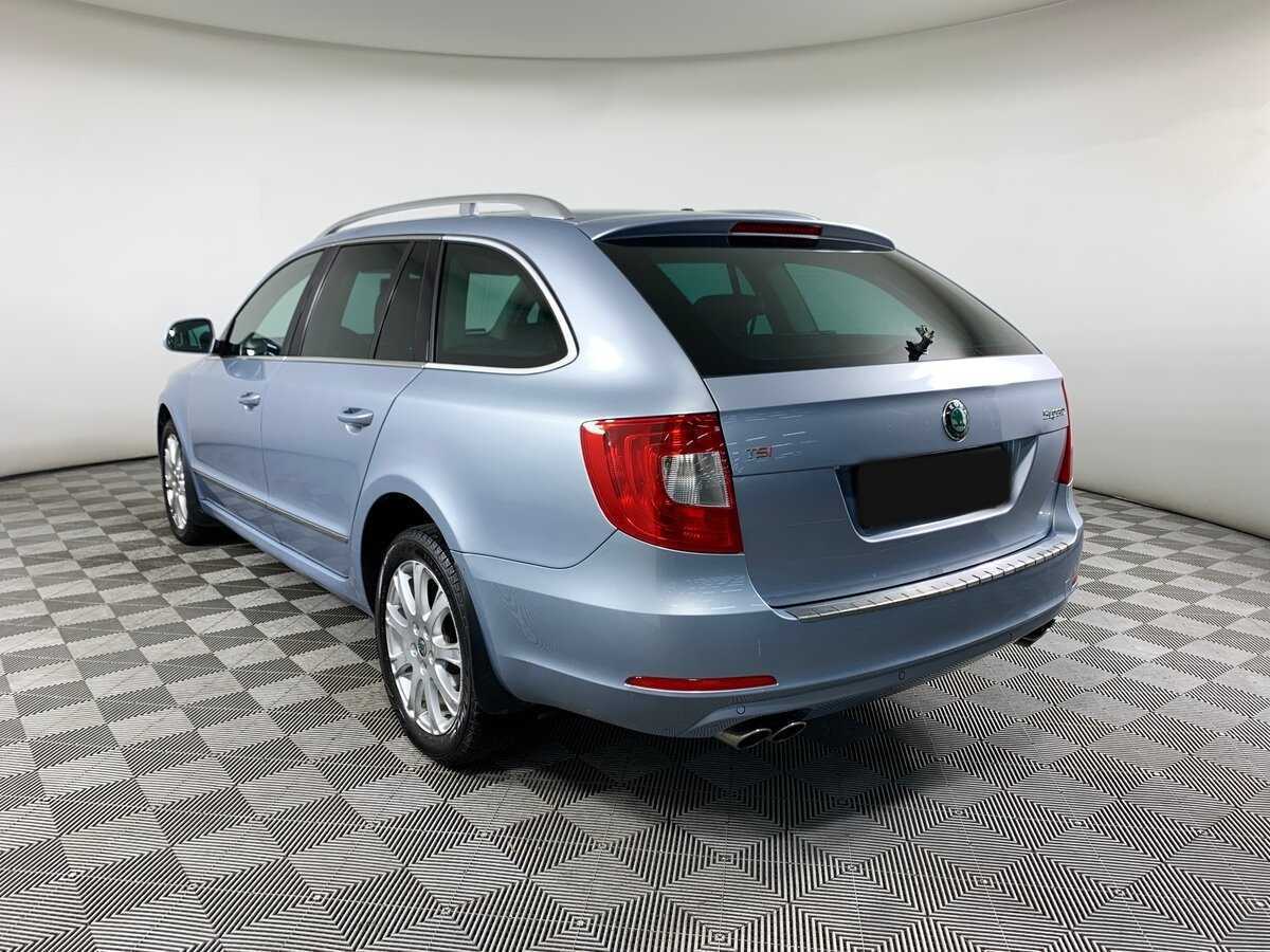 Skoda Superb, 2011 Фото №7