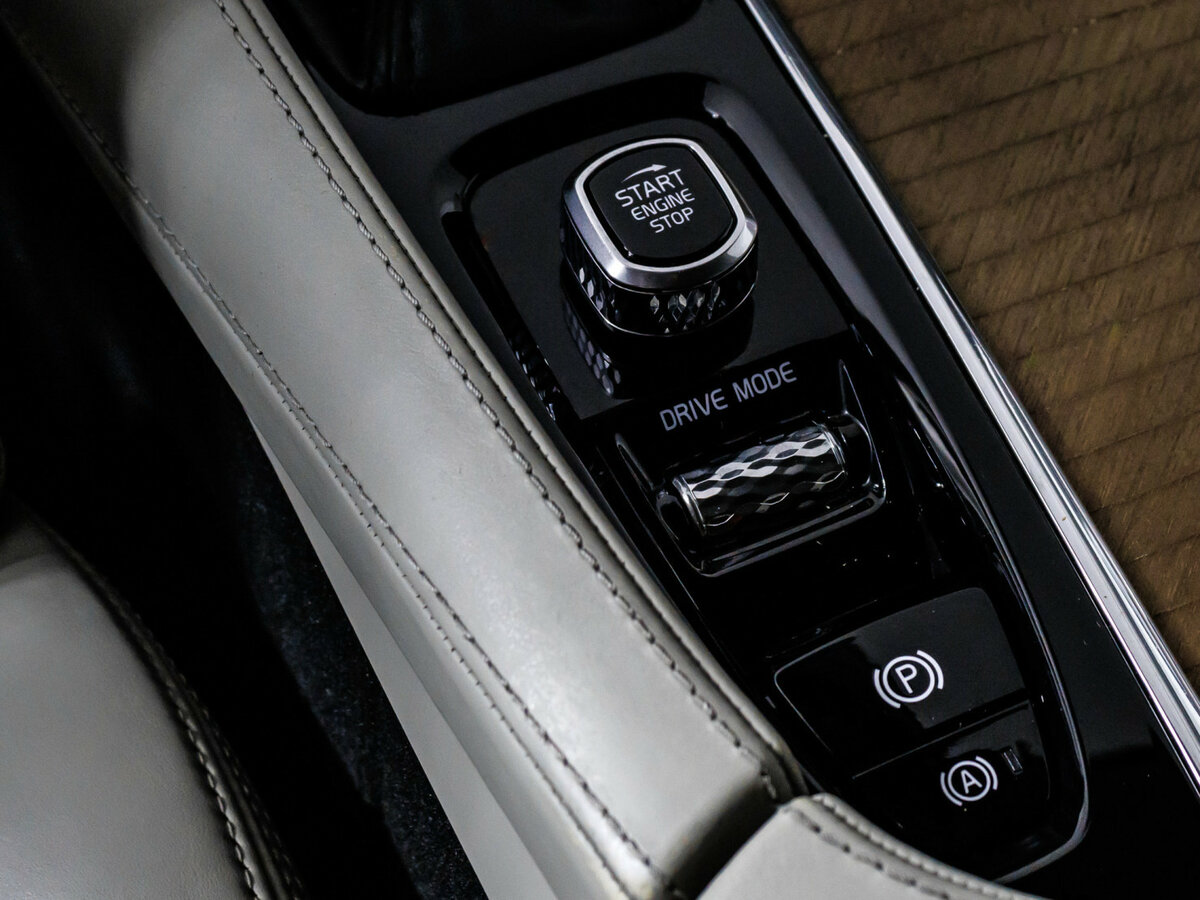 Volvo XC90 II, 2017 Фото №20
