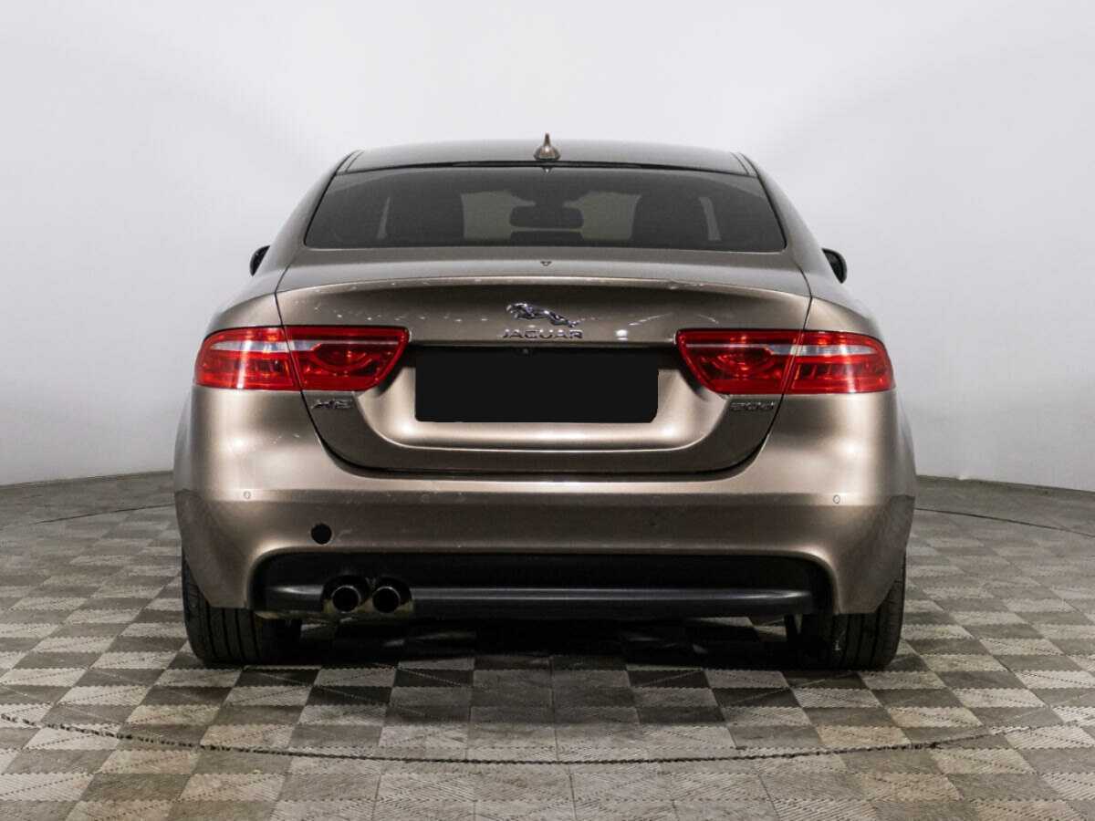 Jaguar XE, 2015 Фото №6