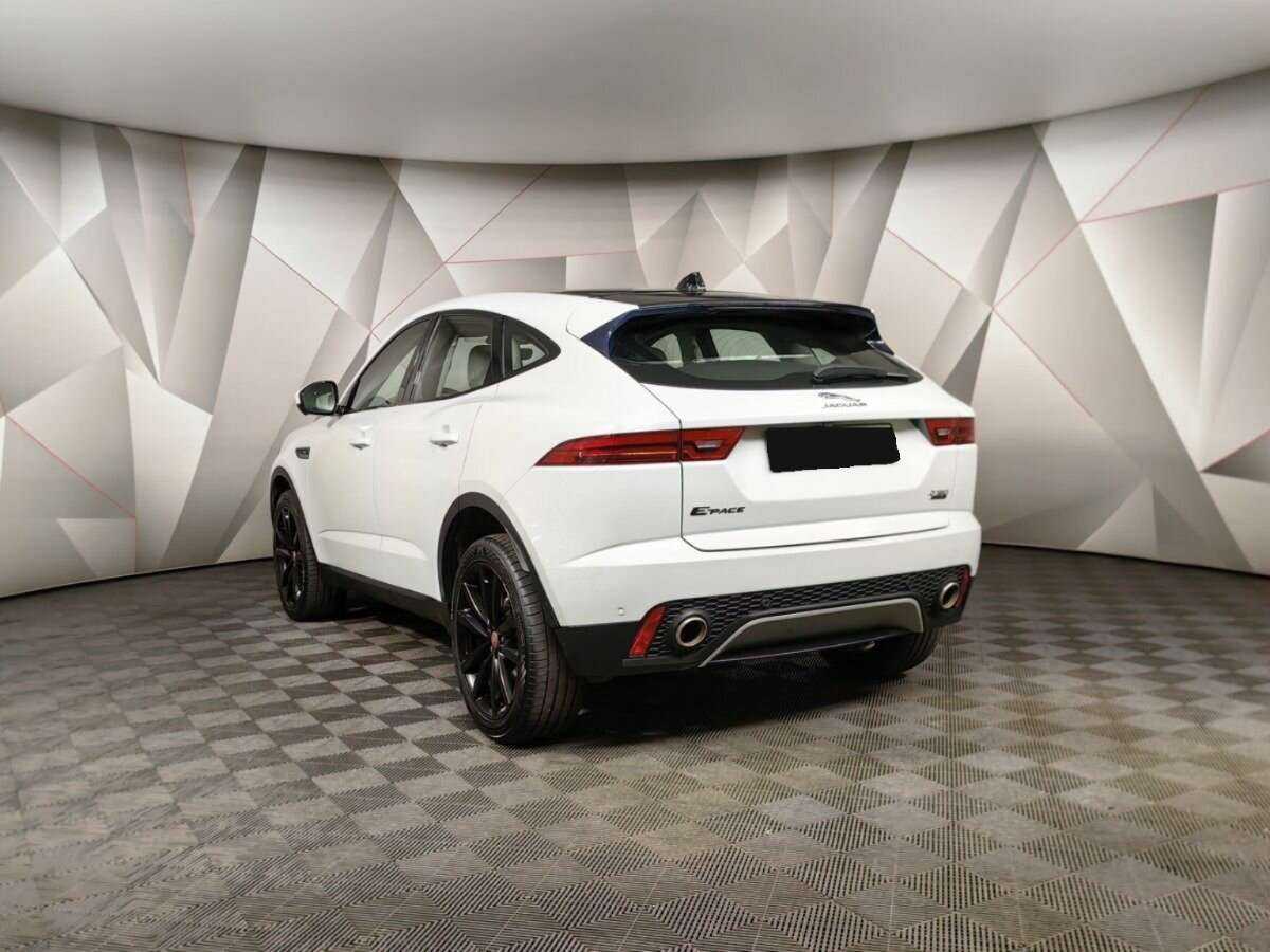 Jaguar E-Pace, 2018 Фото №4