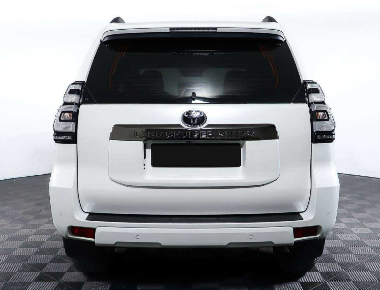 Toyota Land Cruiser Prado, 2020 Фото №6
