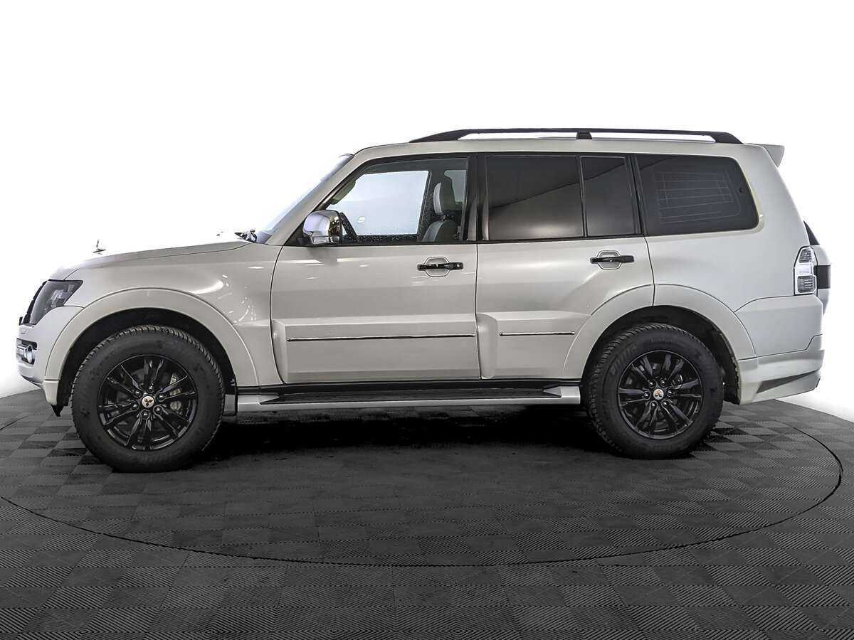 Mitsubishi Pajero, 2020 Фото №7