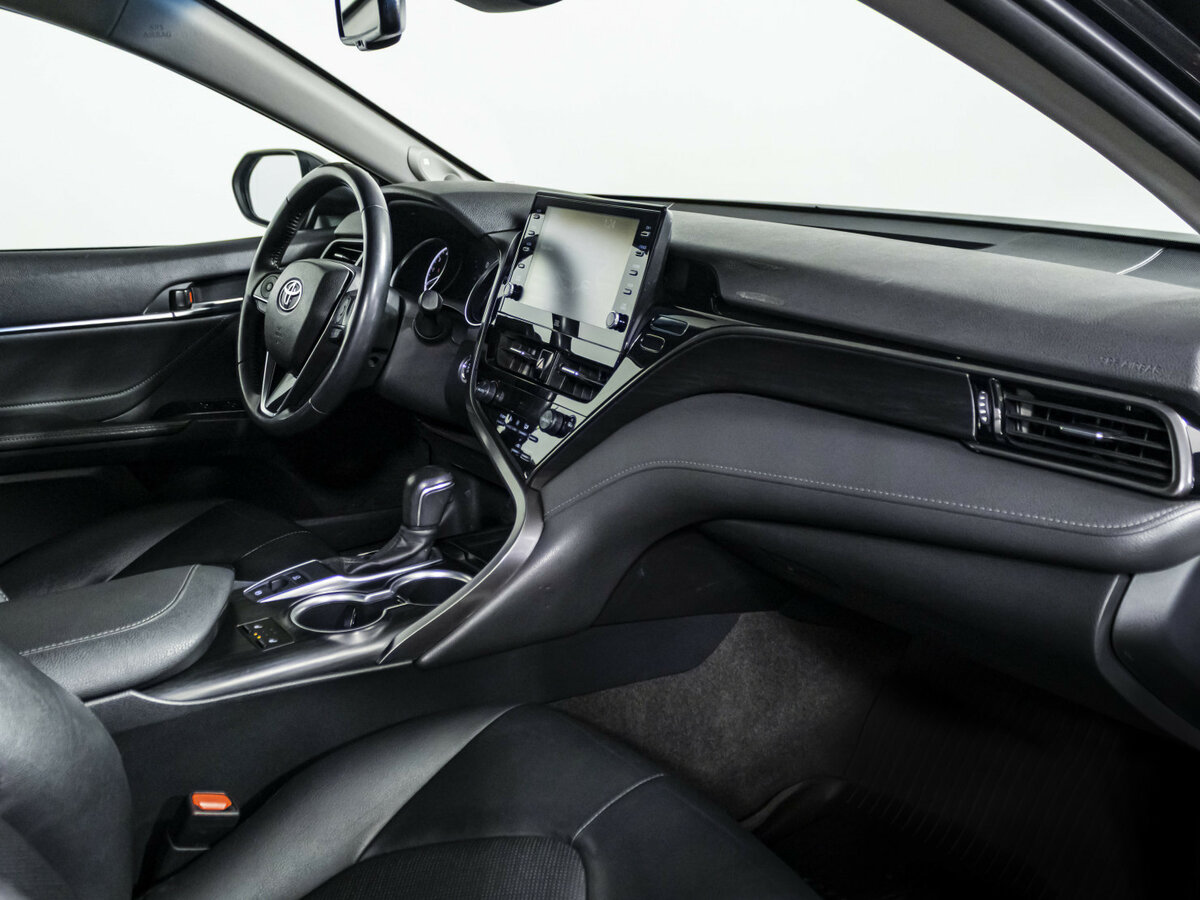 Toyota Camry VIII (XV70) Рестайлинг, 2021 Фото №7