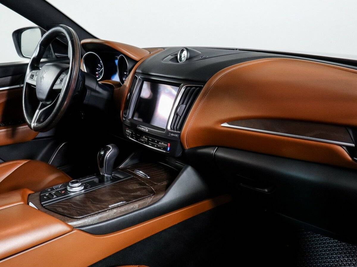Maserati Levante Diesel, 2016 Фото №6