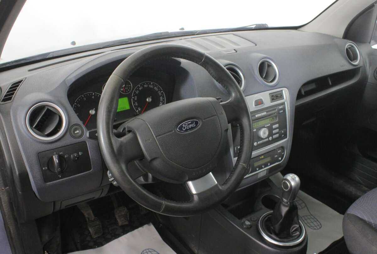 Ford Fusion, 2011 Фото №10