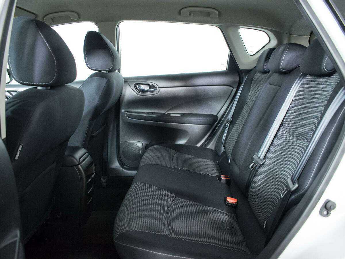 Nissan Tiida, 2015 Фото №10