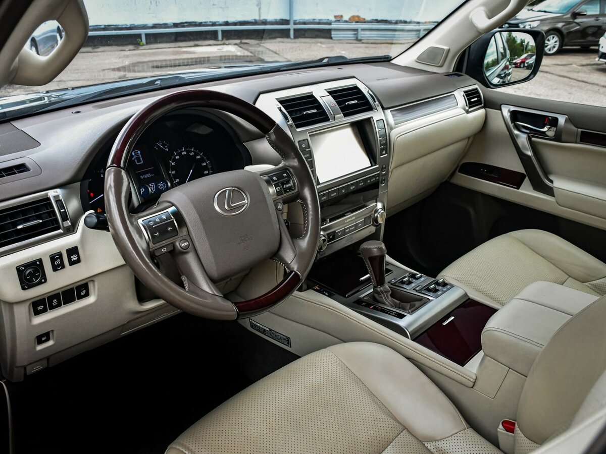 Lexus GX 460 II Рестайлинг, 2018 Фото №12