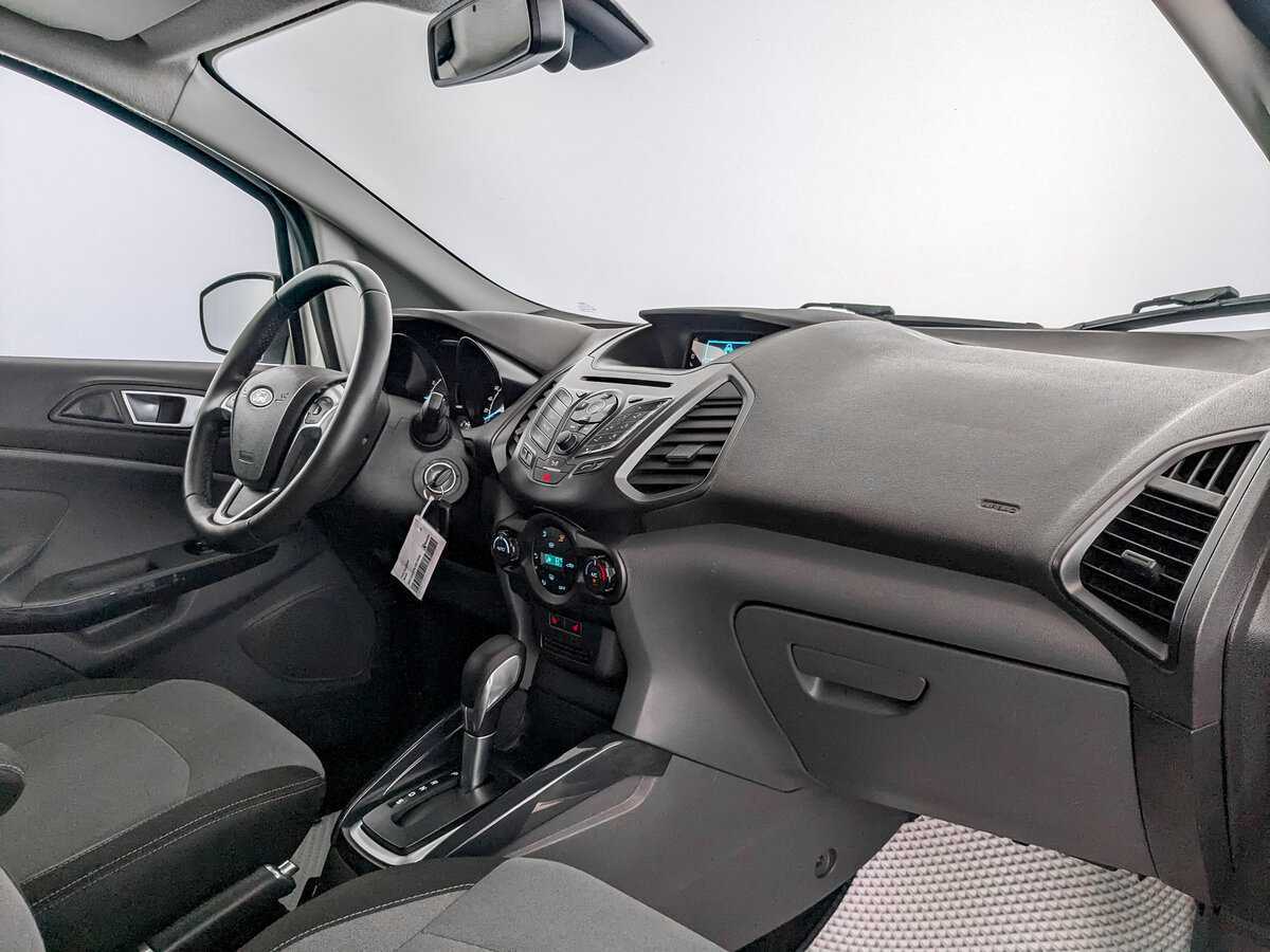 Ford EcoSport, 2016 Фото №8
