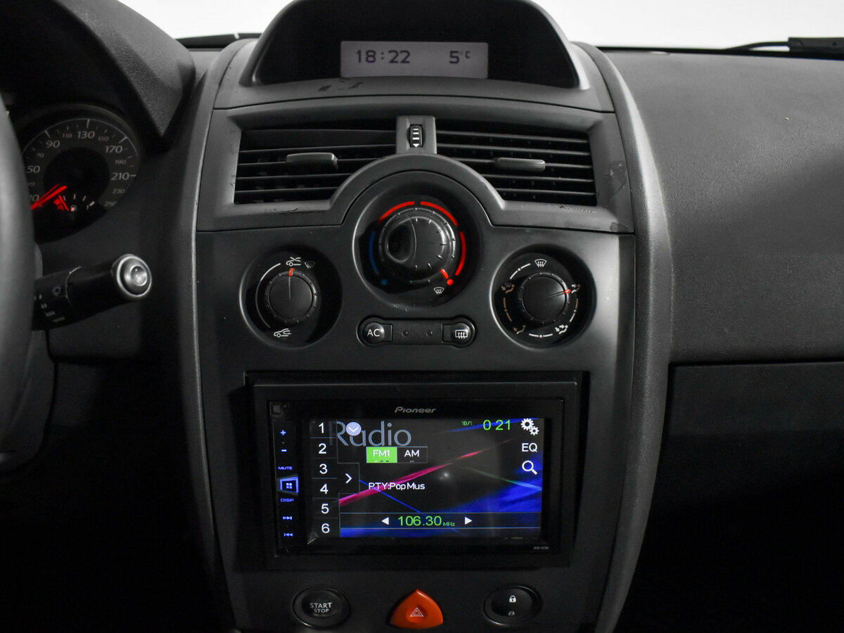 Renault Megane II Рестайлинг, 2006 Фото №14