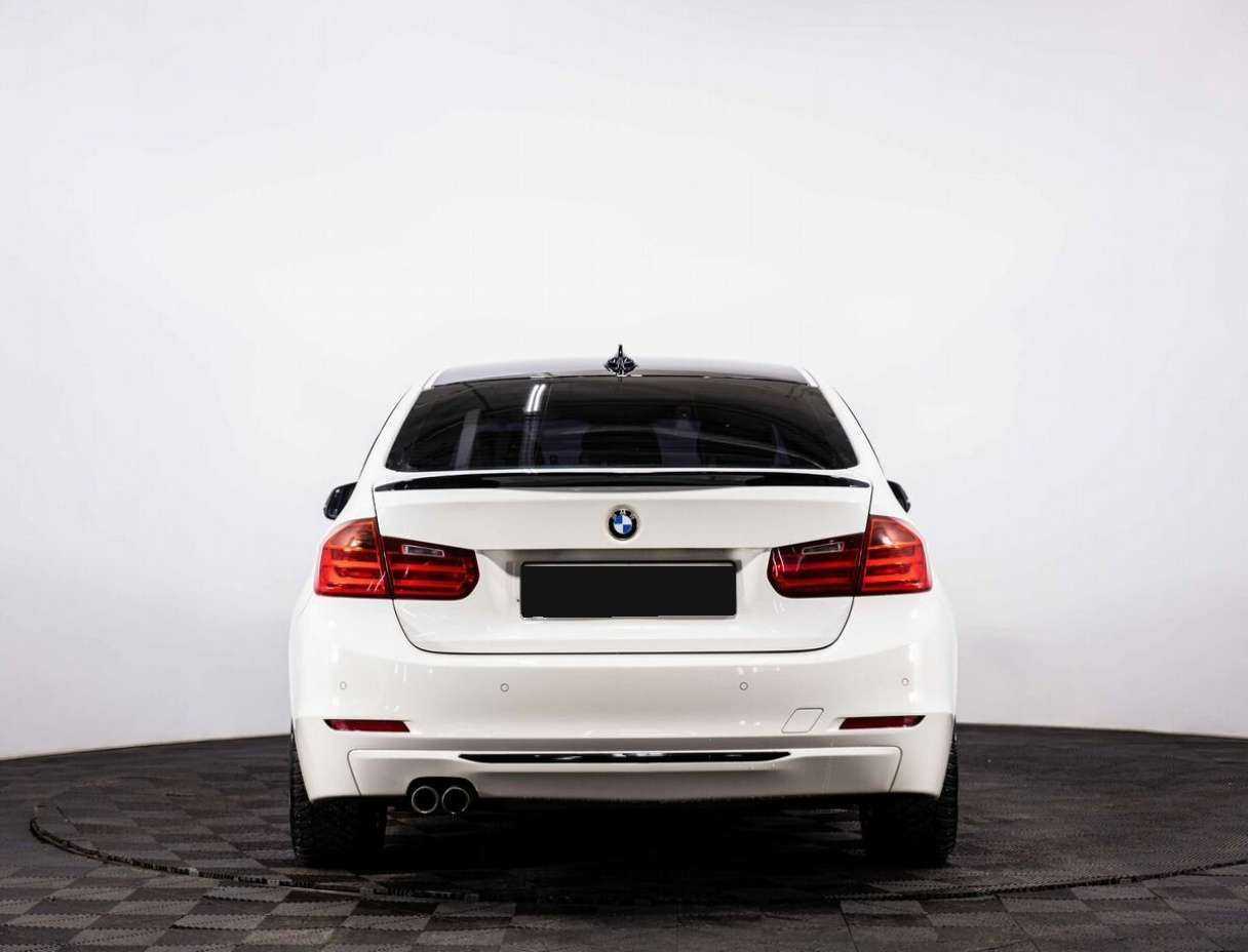 BMW 3 серии 328i, 2012 Фото №5
