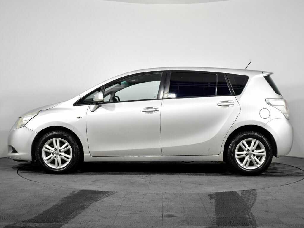 Toyota Verso, 2010 Фото №8