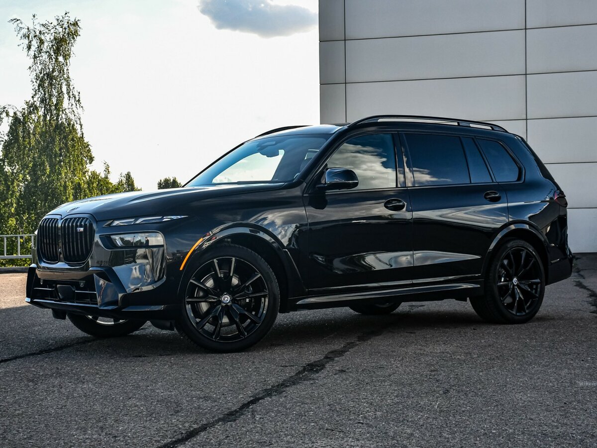 BMW X7 M60i I (G07) Рестайлинг, 2022 Фото №1