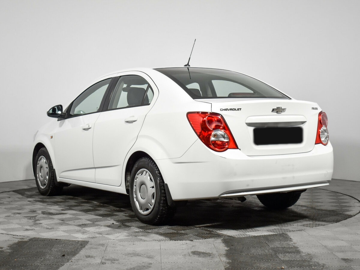 Chevrolet Aveo II, 2014 Фото №7