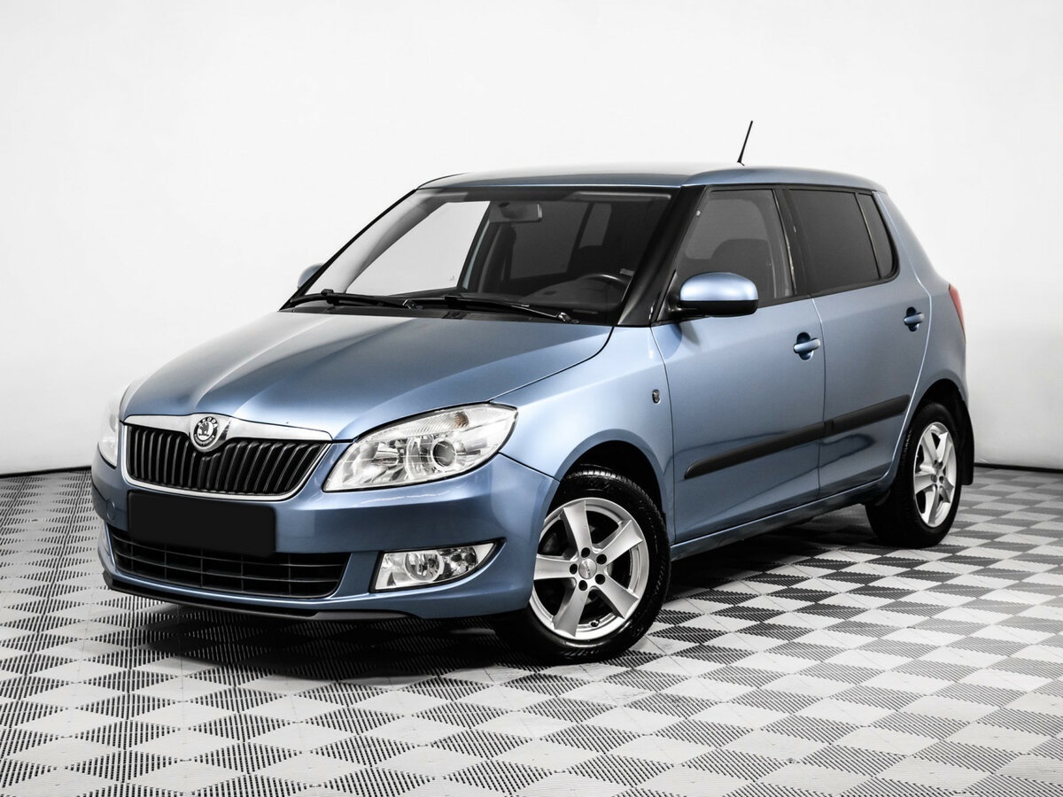 Skoda Fabia II Рестайлинг, 2011 Фото №1