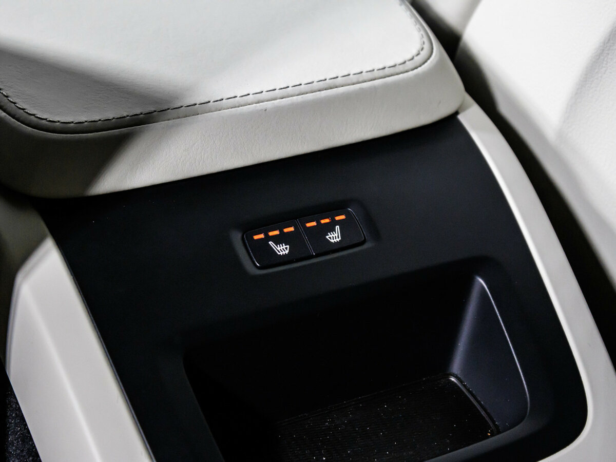 Volvo XC90 II, 2017 Фото №14