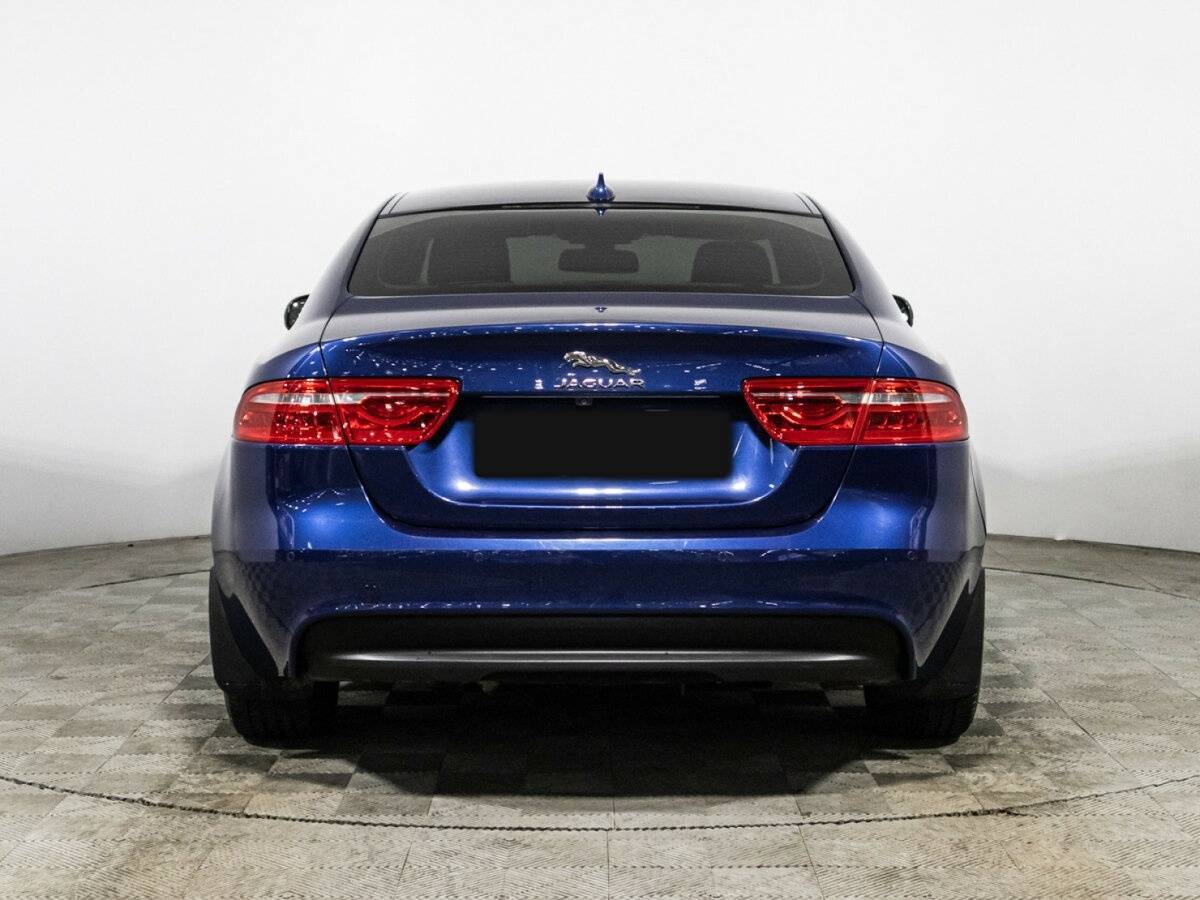 Jaguar XE, 2015 Фото №6