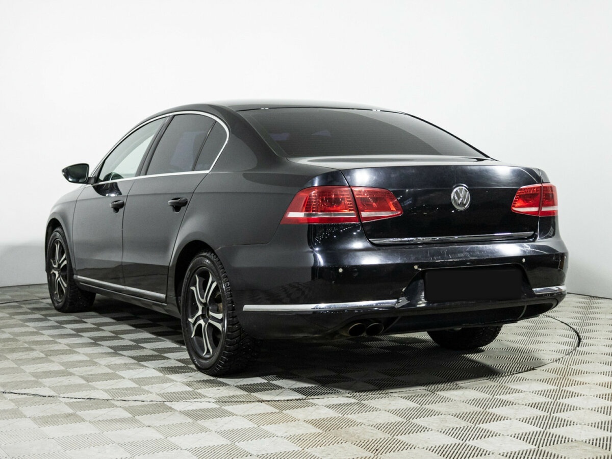 Volkswagen Passat B7, 2011 Фото №6
