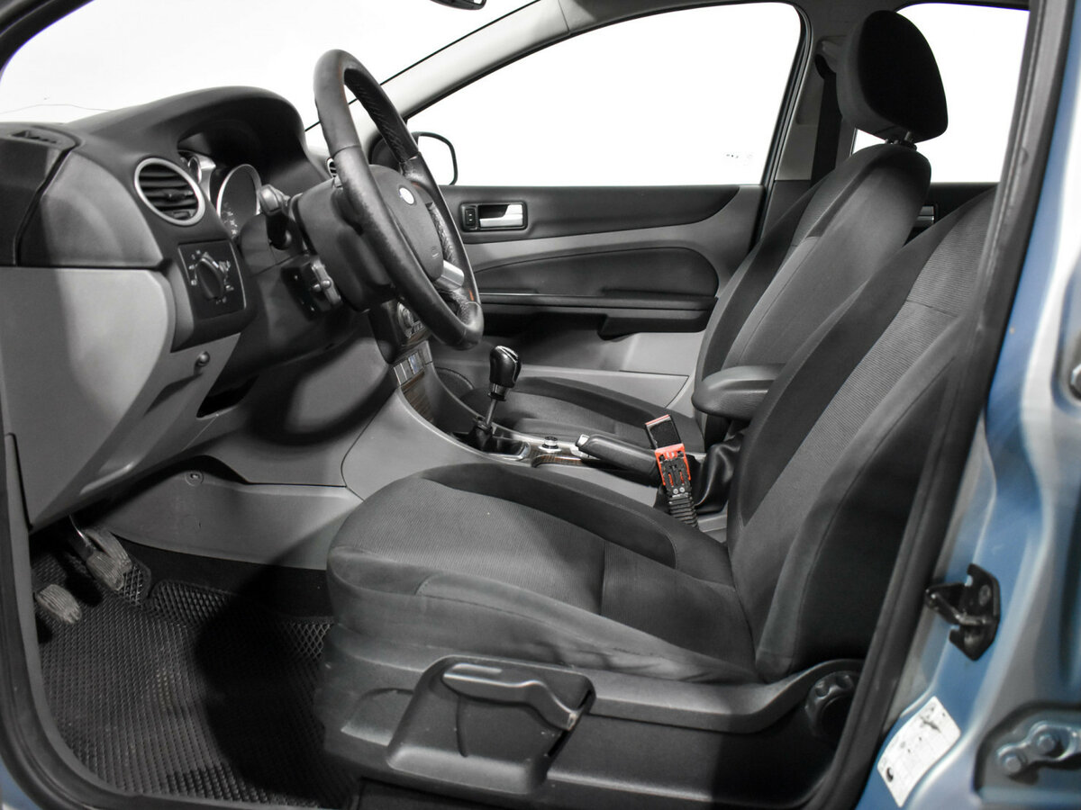 Ford Focus II Рестайлинг, 2008 Фото №8