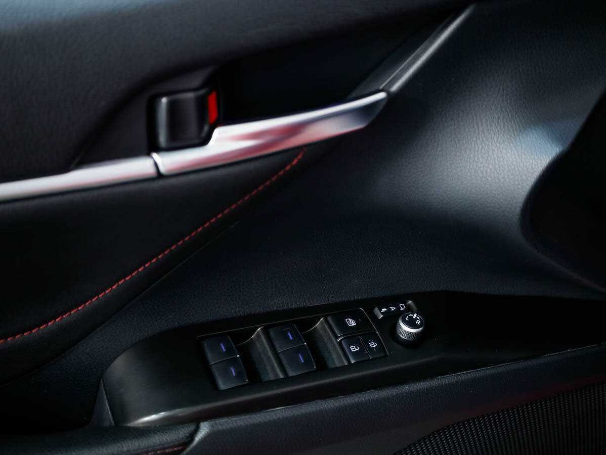 Toyota Camry, 2021 Фото №15