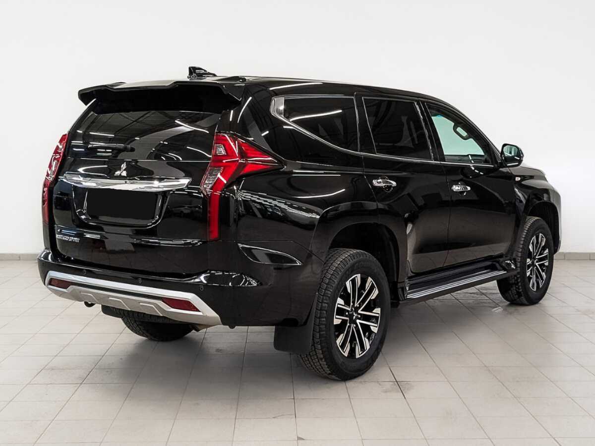 Mitsubishi Montero Sport, 2021 Фото №5