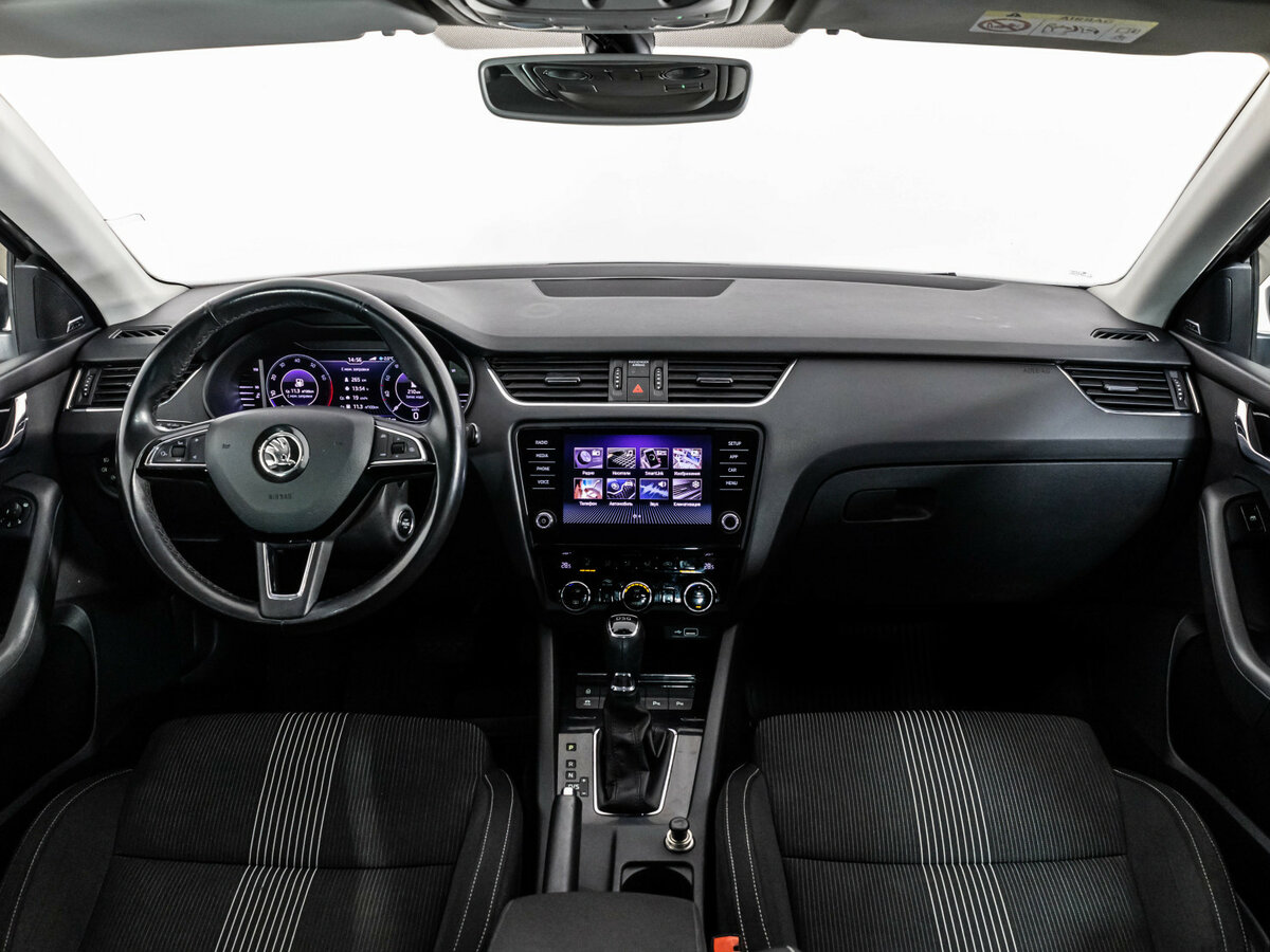 Skoda Octavia III (A7) Рестайлинг, 2019 Фото №8