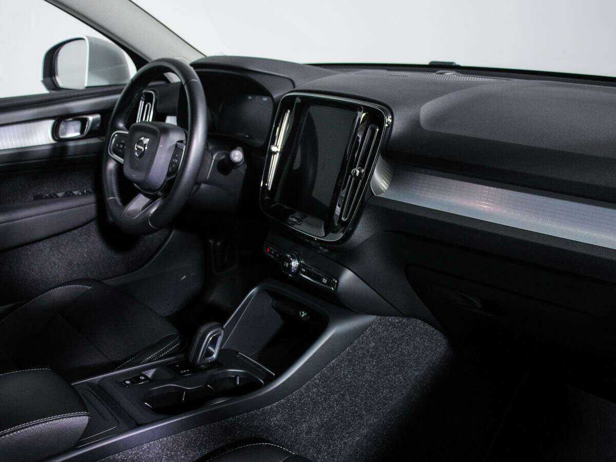 Volvo XC40, 2019 Фото №9