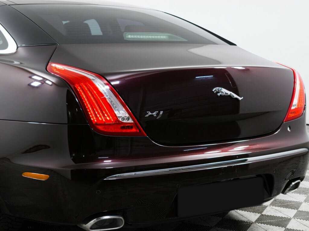 Jaguar XJ, 2010 Фото №22
