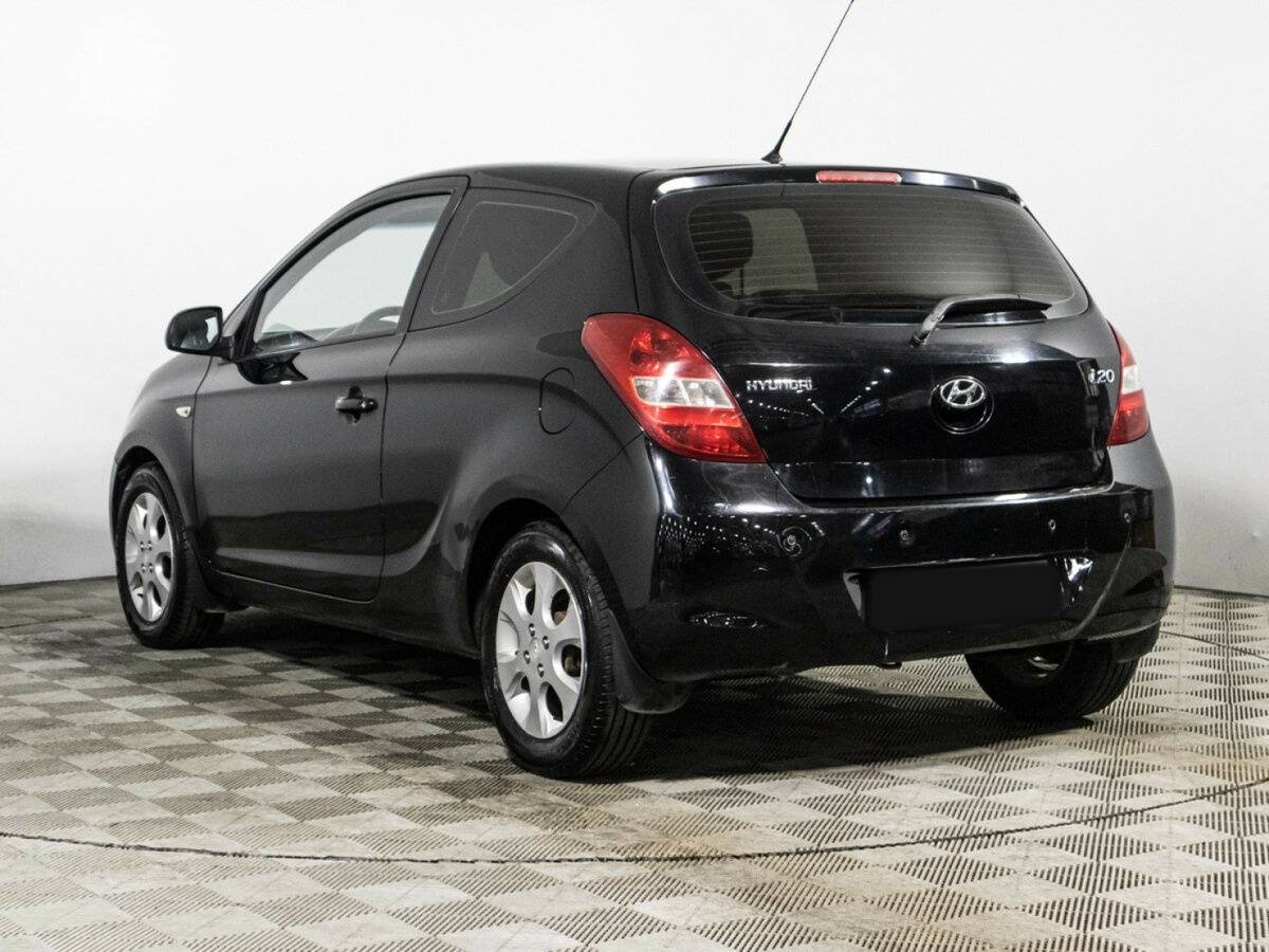 Hyundai i20, 2009 Фото №7