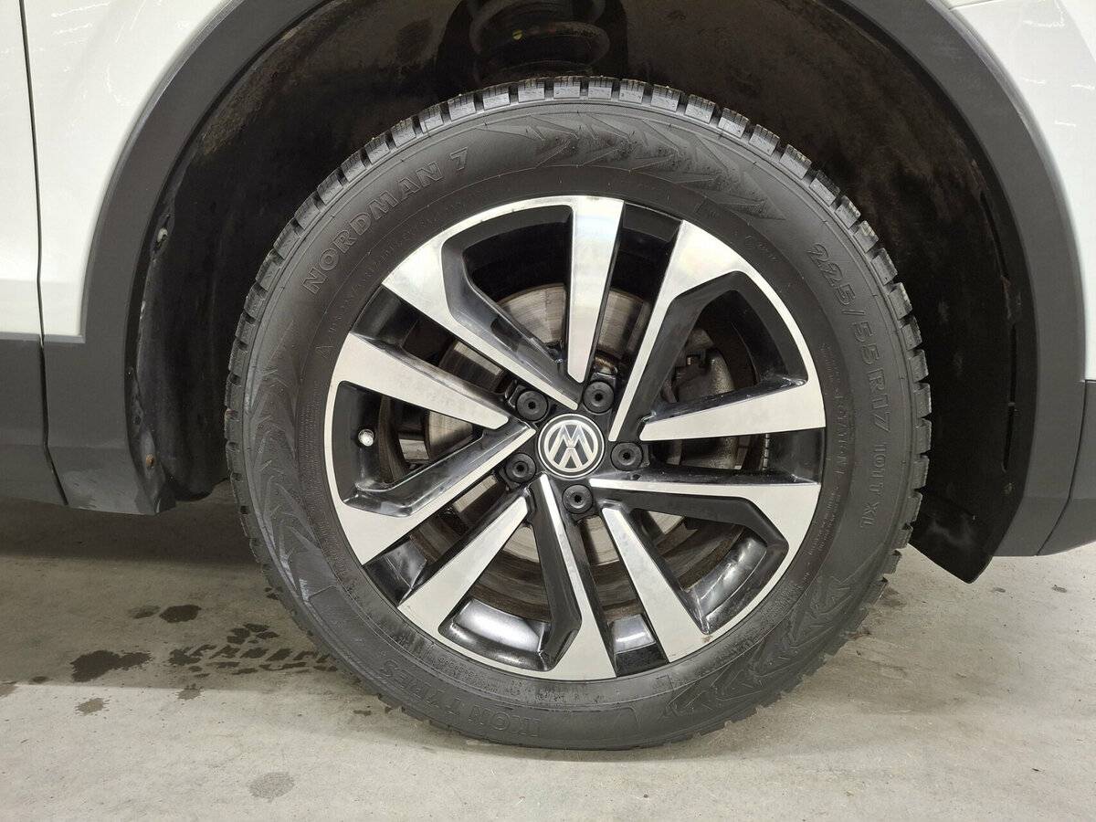 Volkswagen Tiguan II, 2020 Фото №17