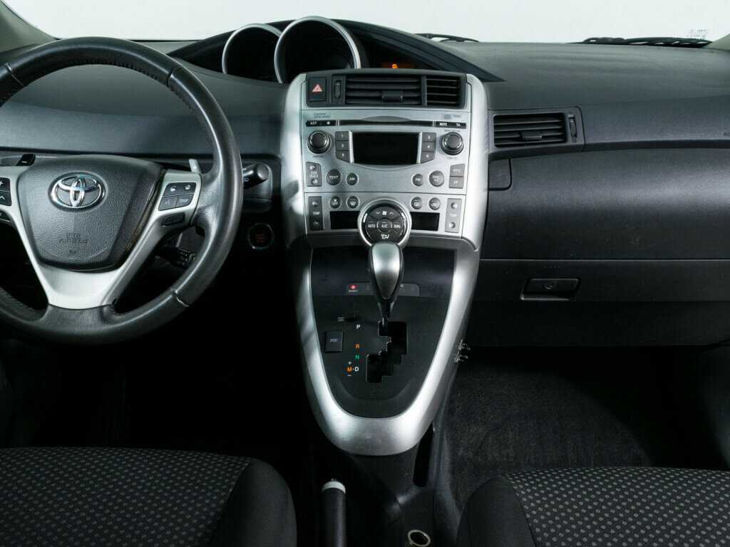 Toyota Verso, 2011 Фото №9