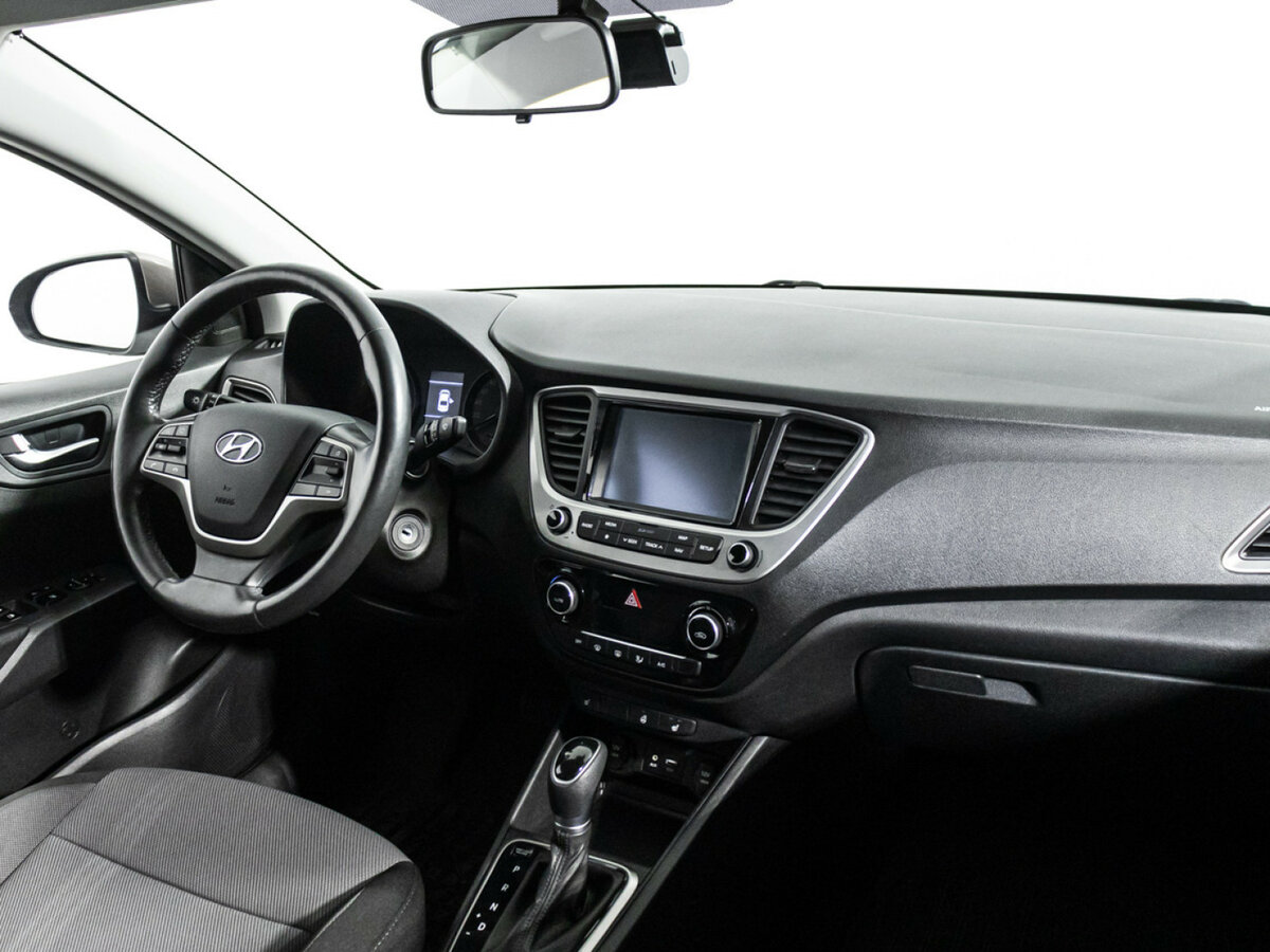 Hyundai Solaris II, 2018 Фото №9