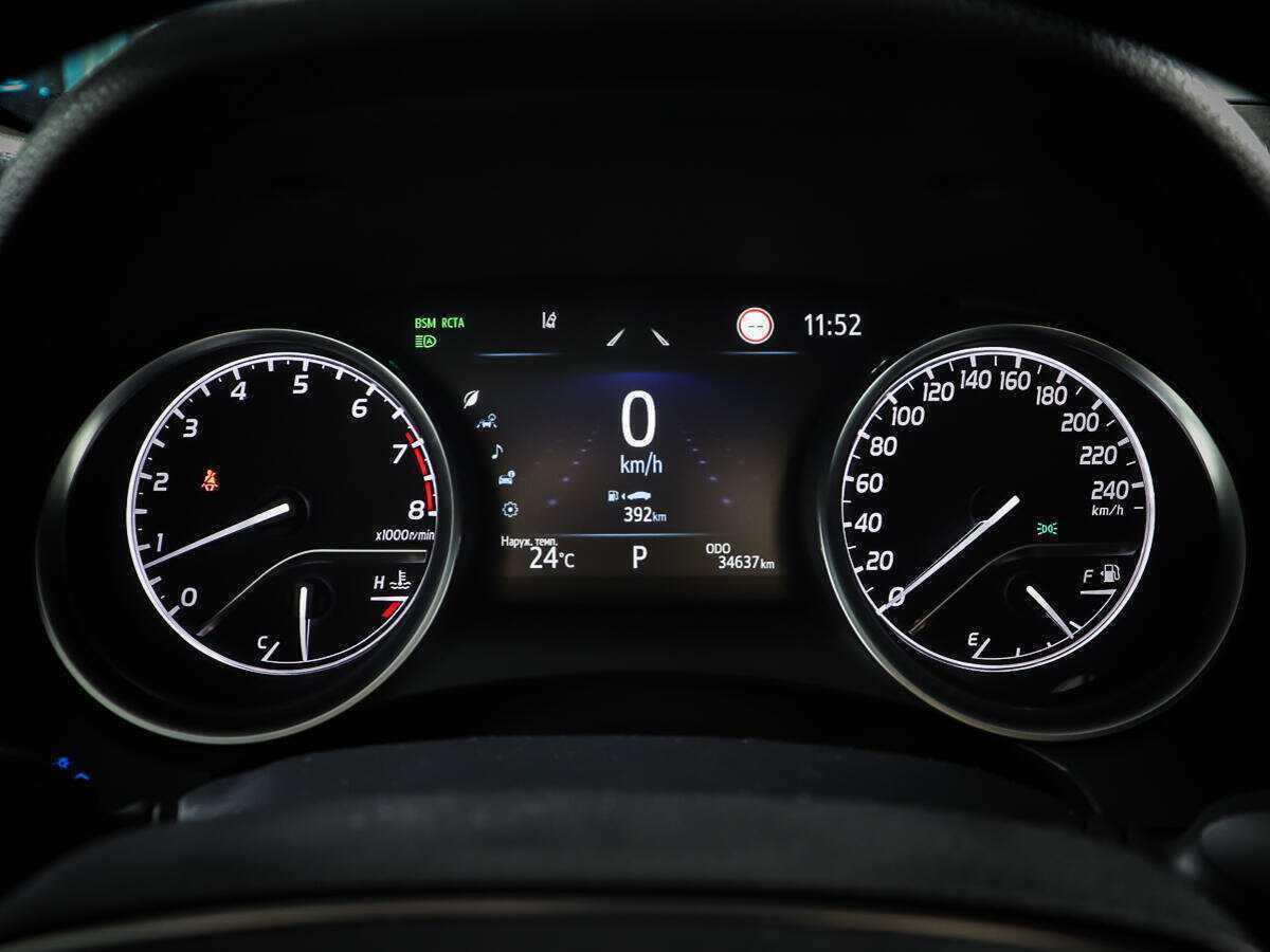 Toyota Camry, 2021 Фото №14