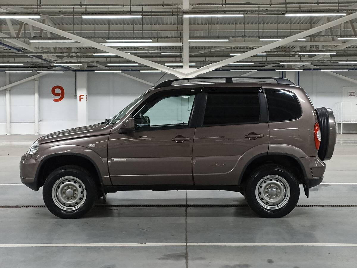 Chevrolet Niva, 2013 Фото №8