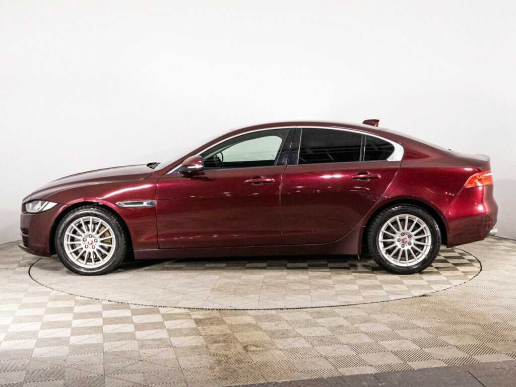 Jaguar XE, 2017 Фото №8