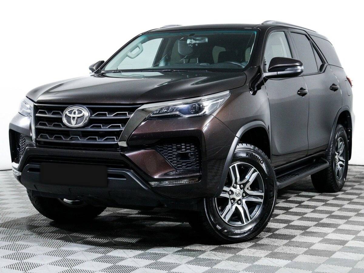 Toyota Fortuner, 2021 Фото №1