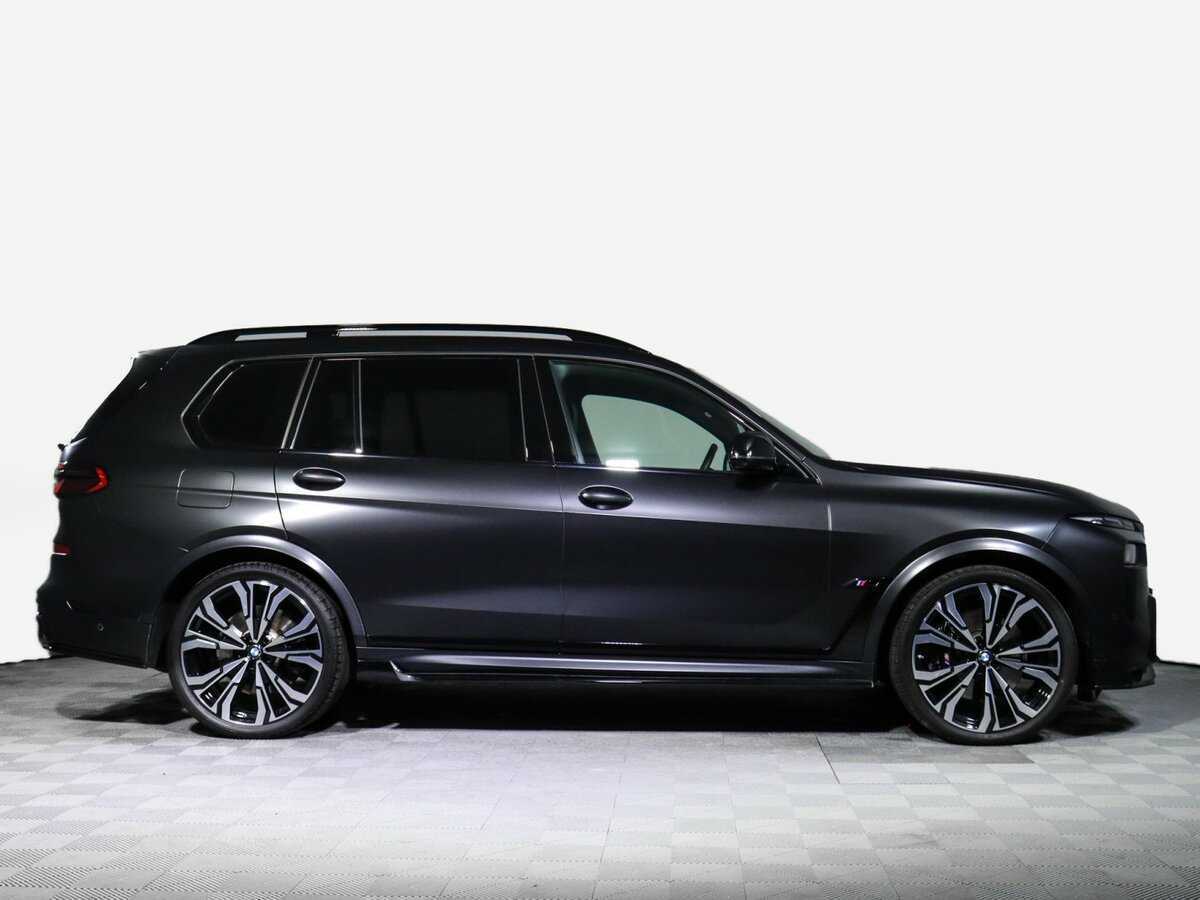 BMW X7 M60i, 2023 Фото №4