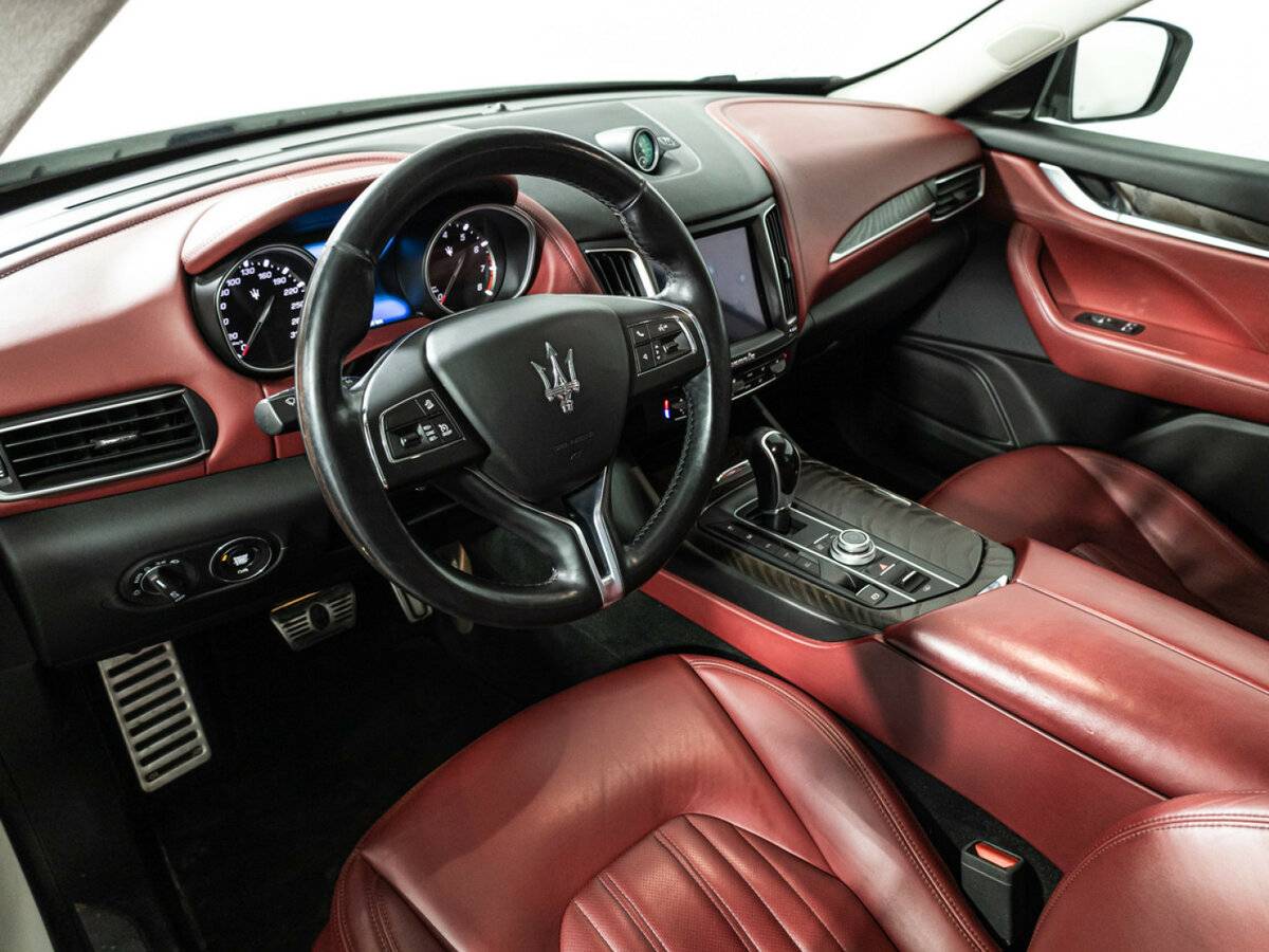 Maserati Levante I, 2017 Фото №9