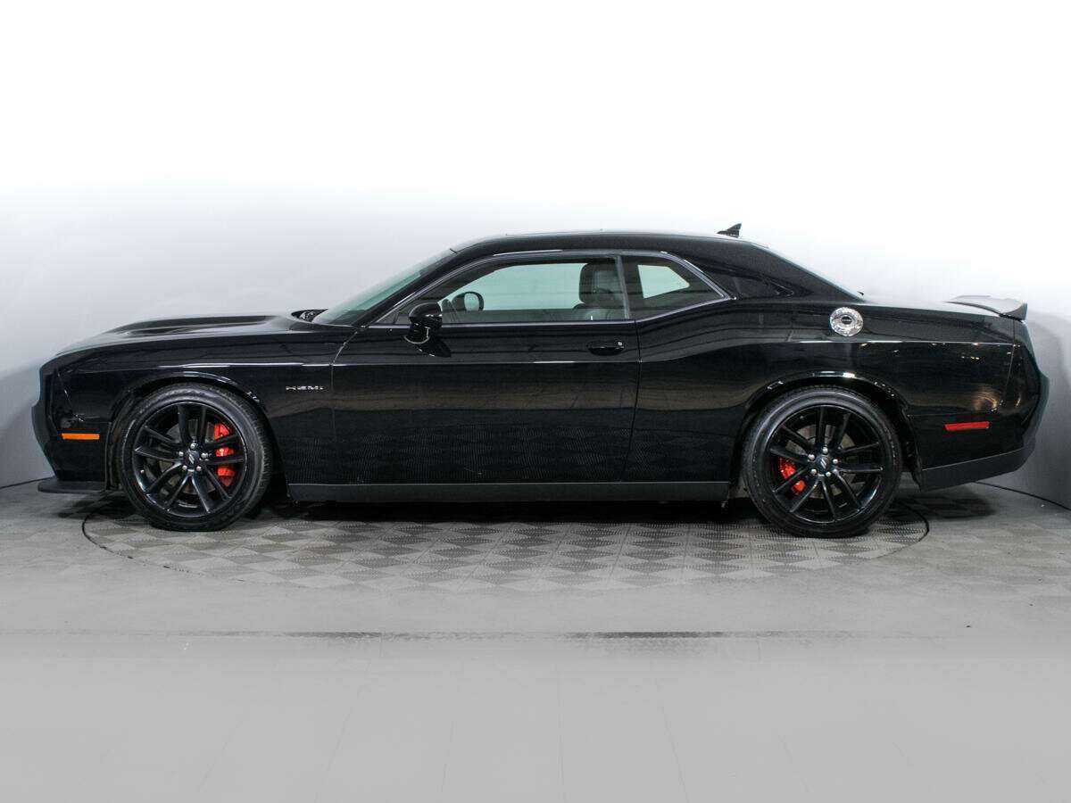 Dodge Challenger R__T, 2022 Фото №8