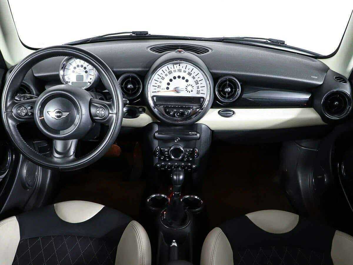 Mini Hatch Cooper, 2012 Фото №12