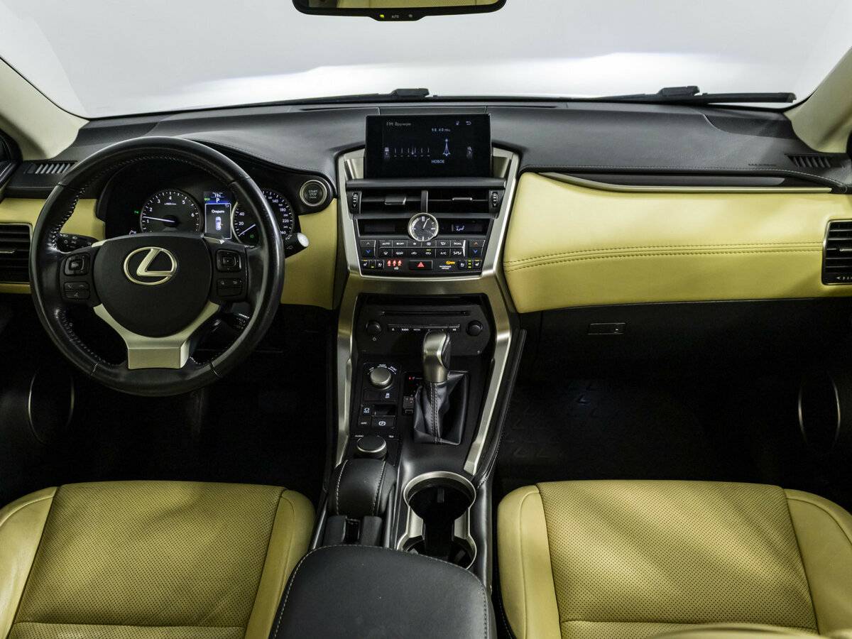 Lexus NX 200t I, 2015 Фото №10