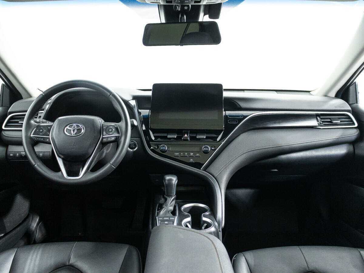Toyota Camry, 2022 Фото №13