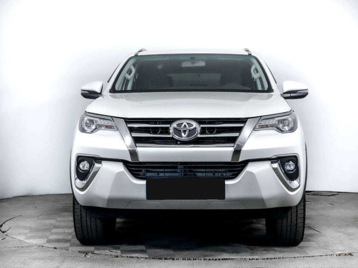 Toyota Fortuner, 2017 Фото №2