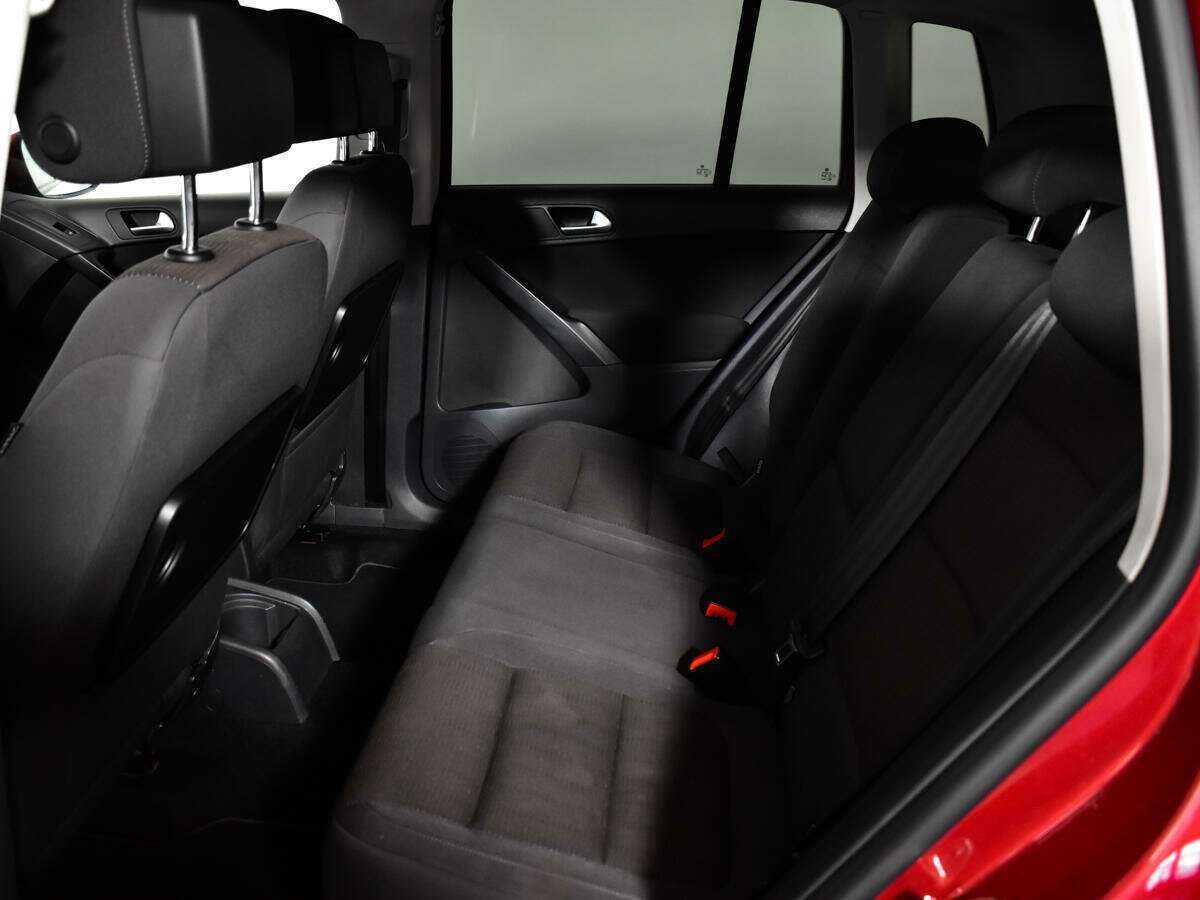 Volkswagen Tiguan, 2011 Фото №8