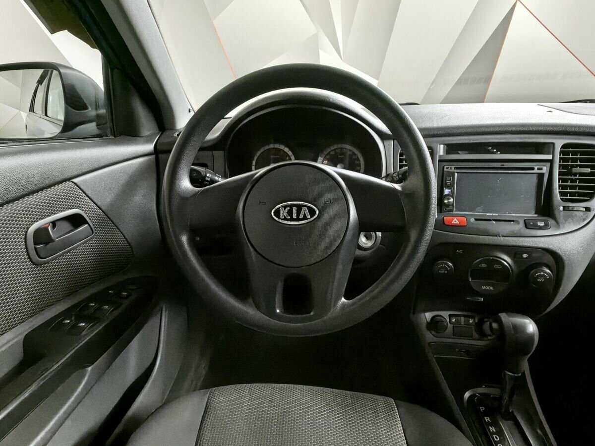 Kia Rio, 2010 Фото №15