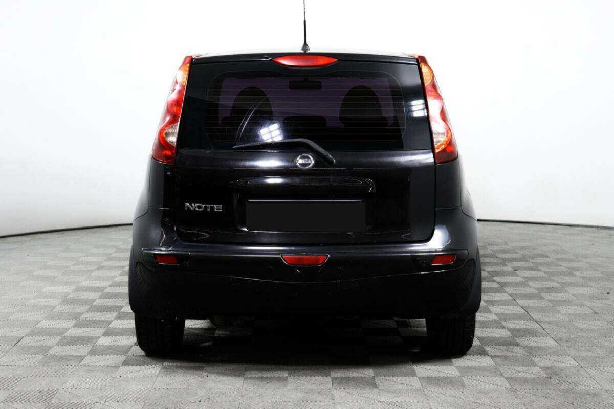 Nissan Note, 2010 Фото №6