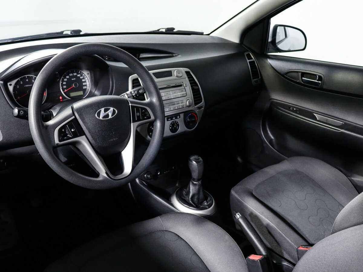 Hyundai i20, 2009 Фото №11