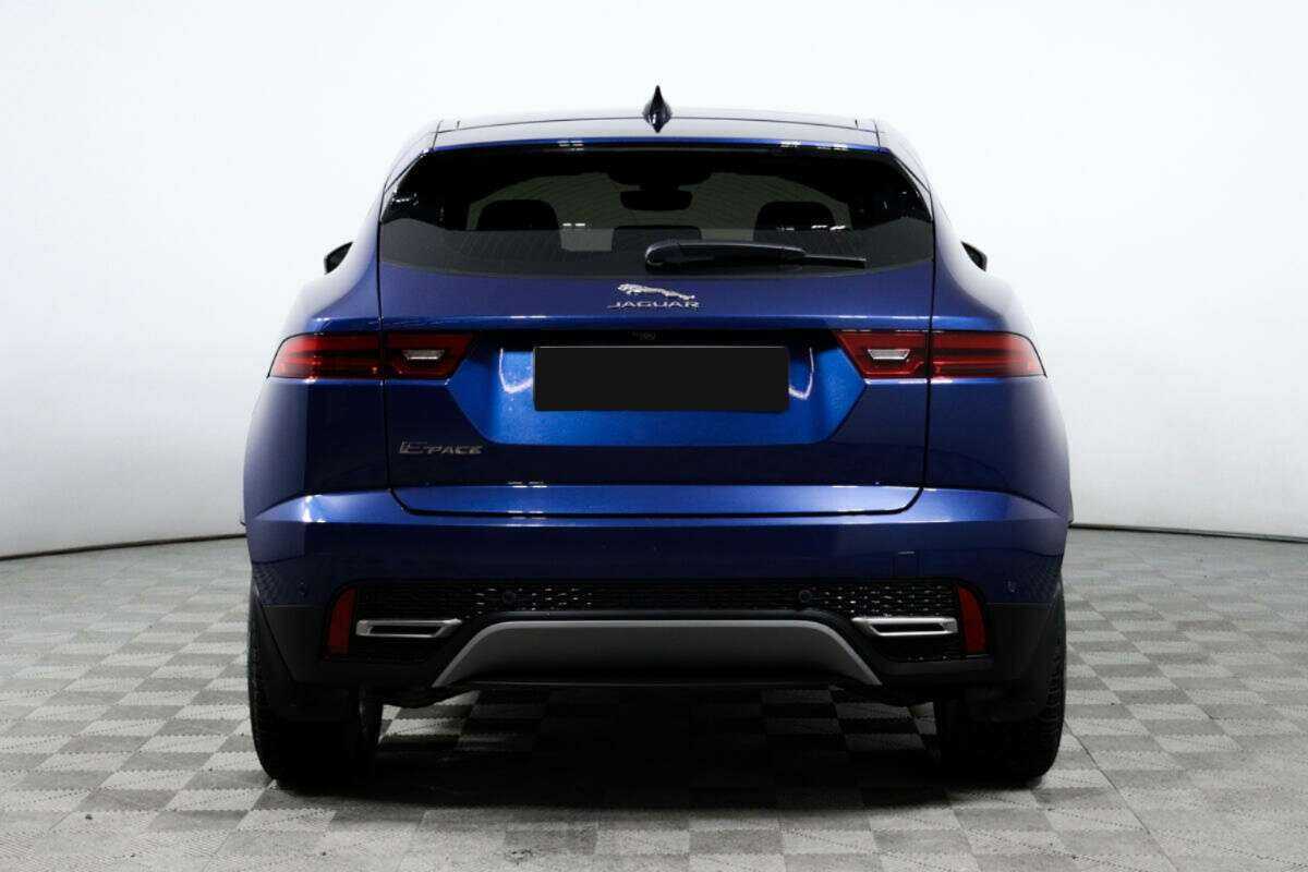 Jaguar E-Pace, 2022 Фото №6