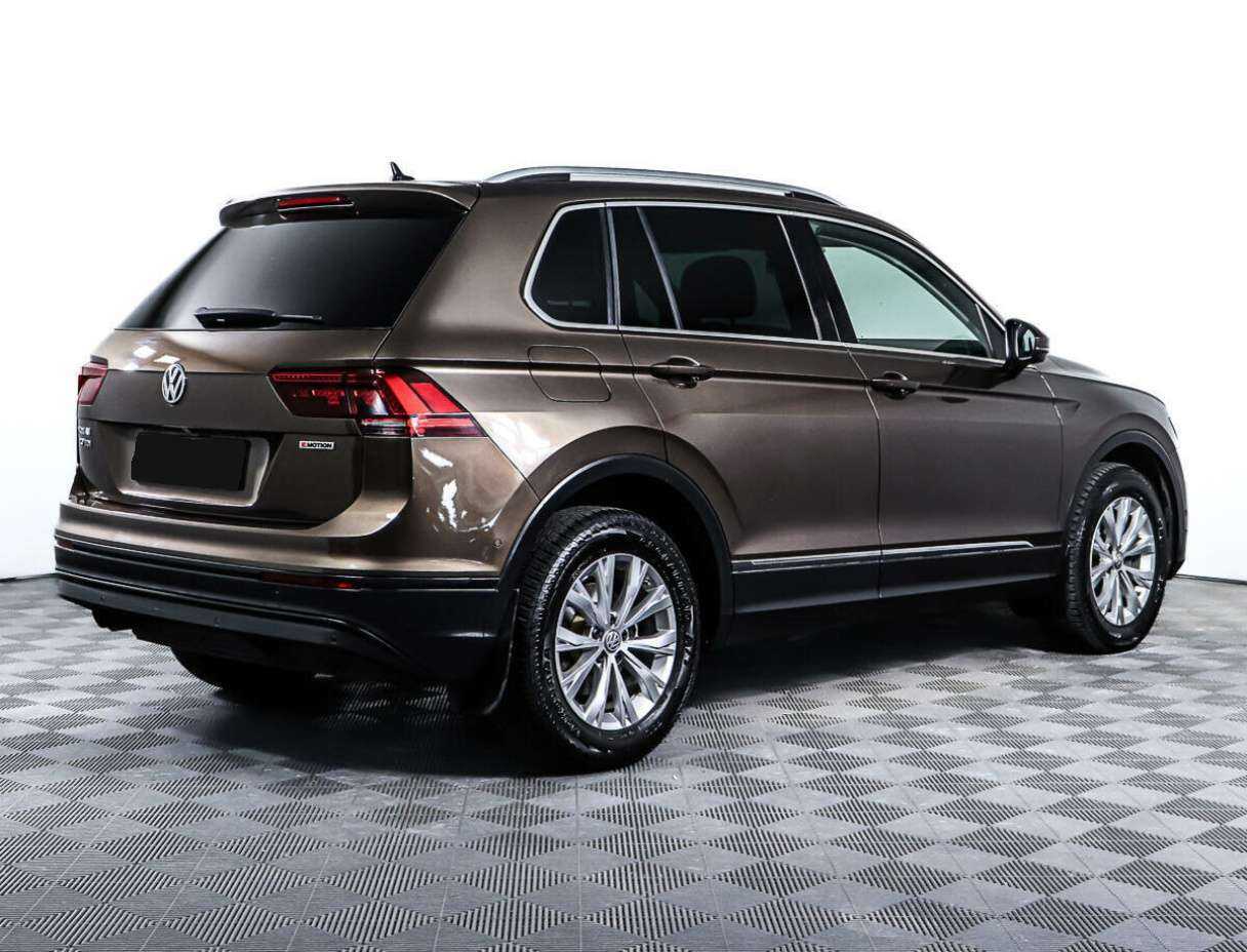 Volkswagen Tiguan, 2018 Фото №5