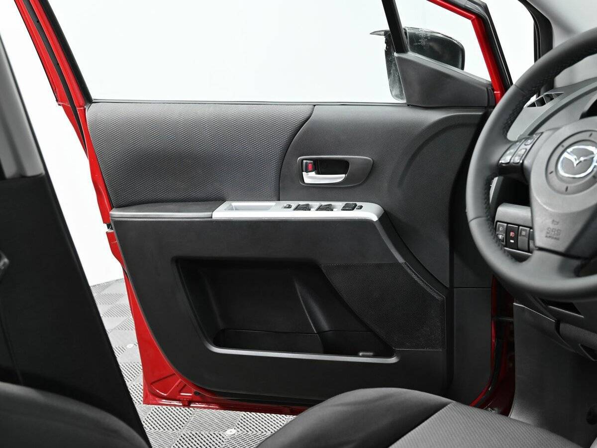Mazda 5, 2007 Фото №6