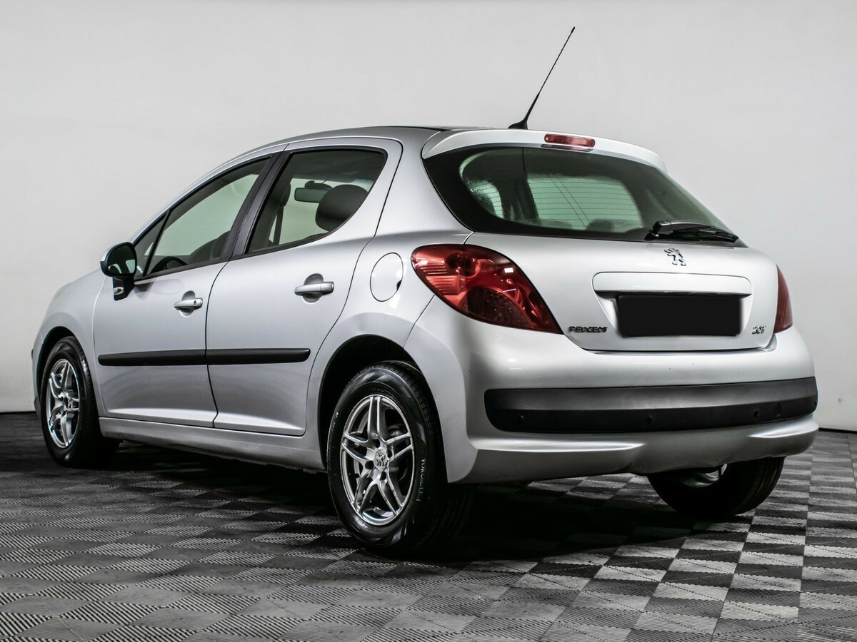 Peugeot 207 I, 2008 Фото №7